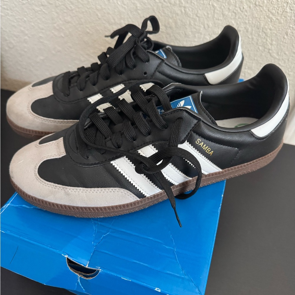 Adidas Samba